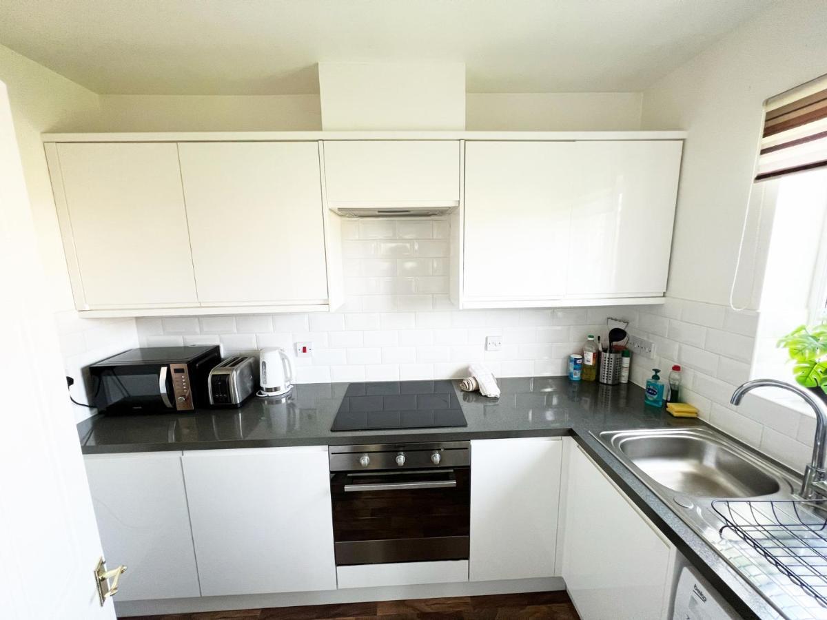 Gracenote Properties Hemel Hempstead - Serviced Apartment With Free Parking 外观 照片
